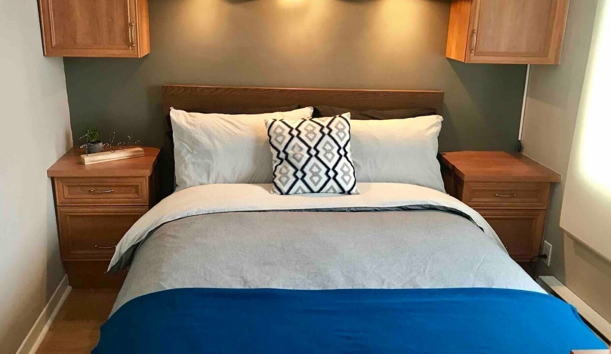 Photo of Bedroom in Longueuil