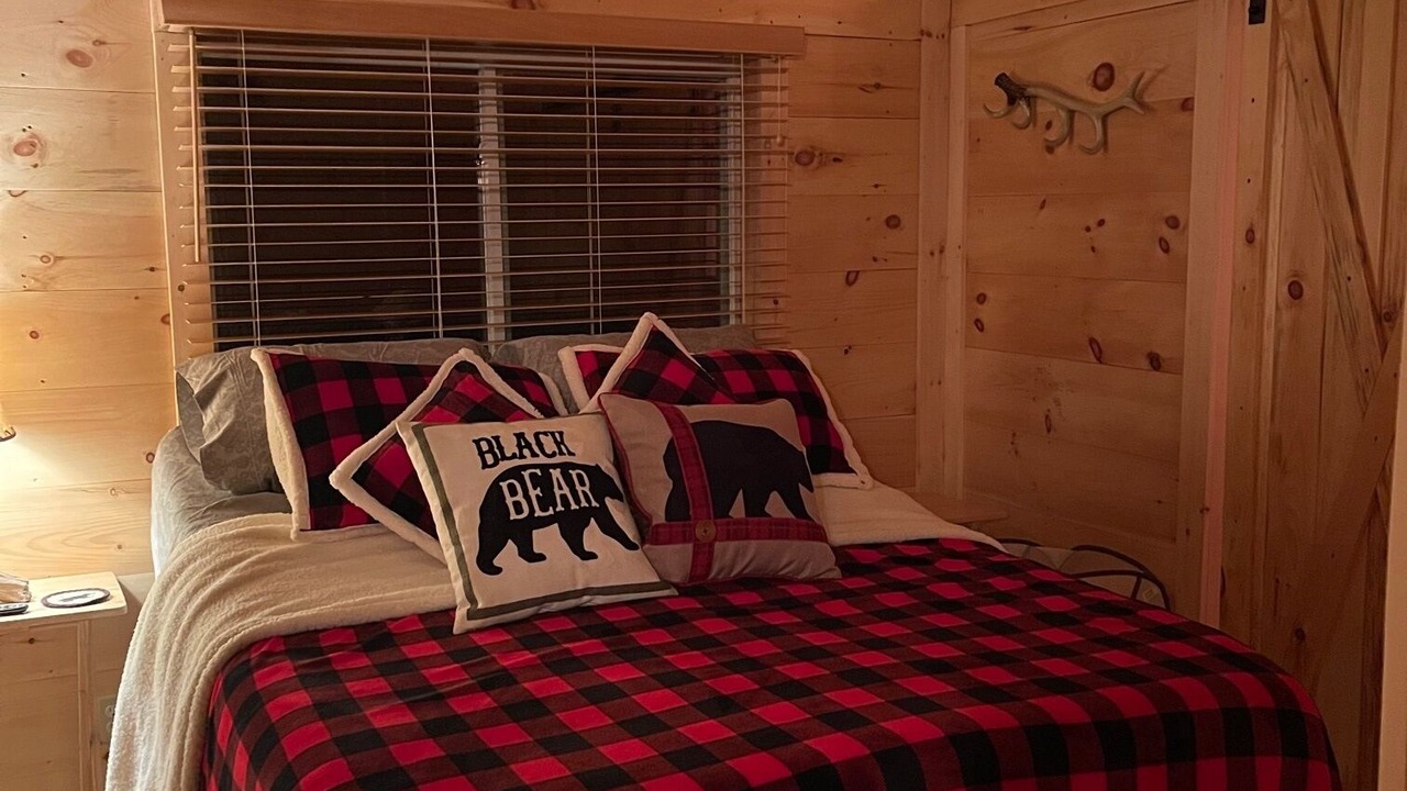 Photo of Bedroom in Columbia
