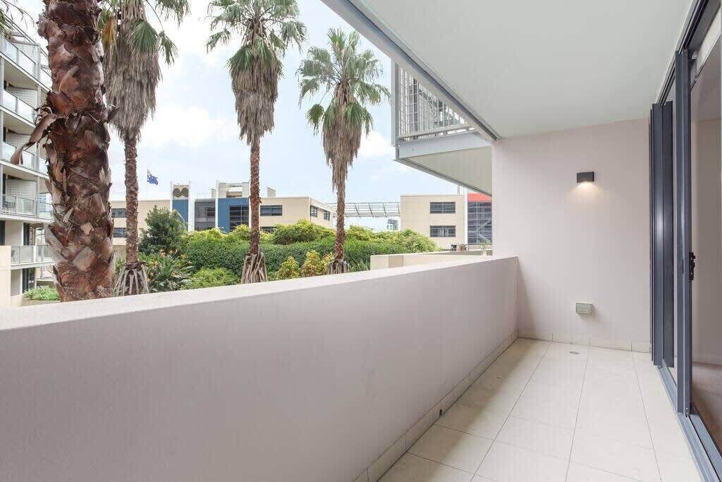 Photo of Patio Balcony in Darling Harbour
