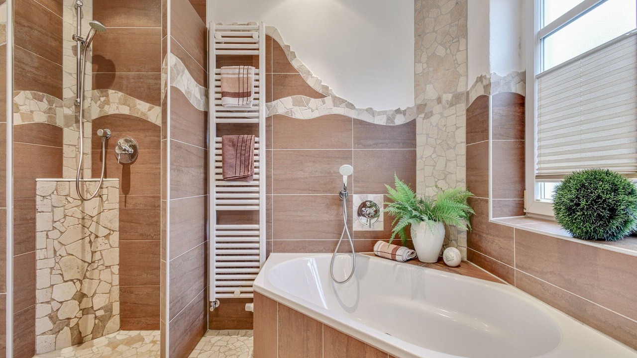 Photo of Bathroom in Madfeld