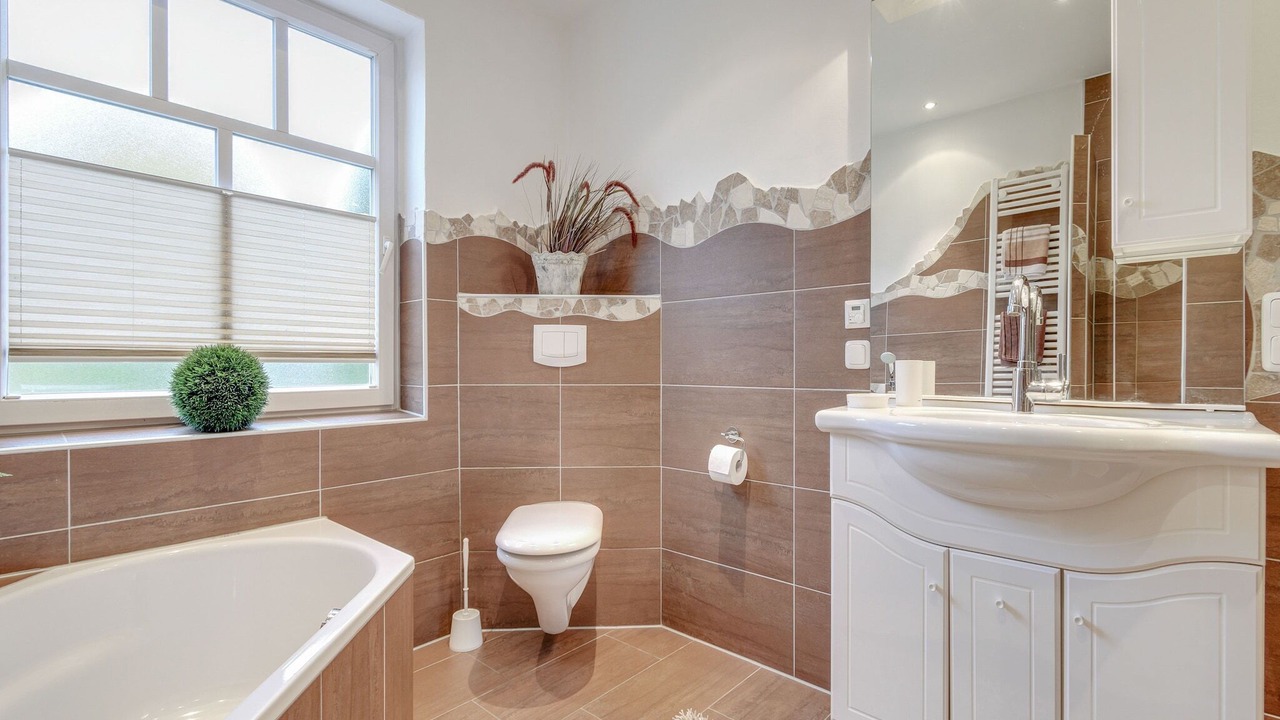 Photo of Bathroom in Madfeld