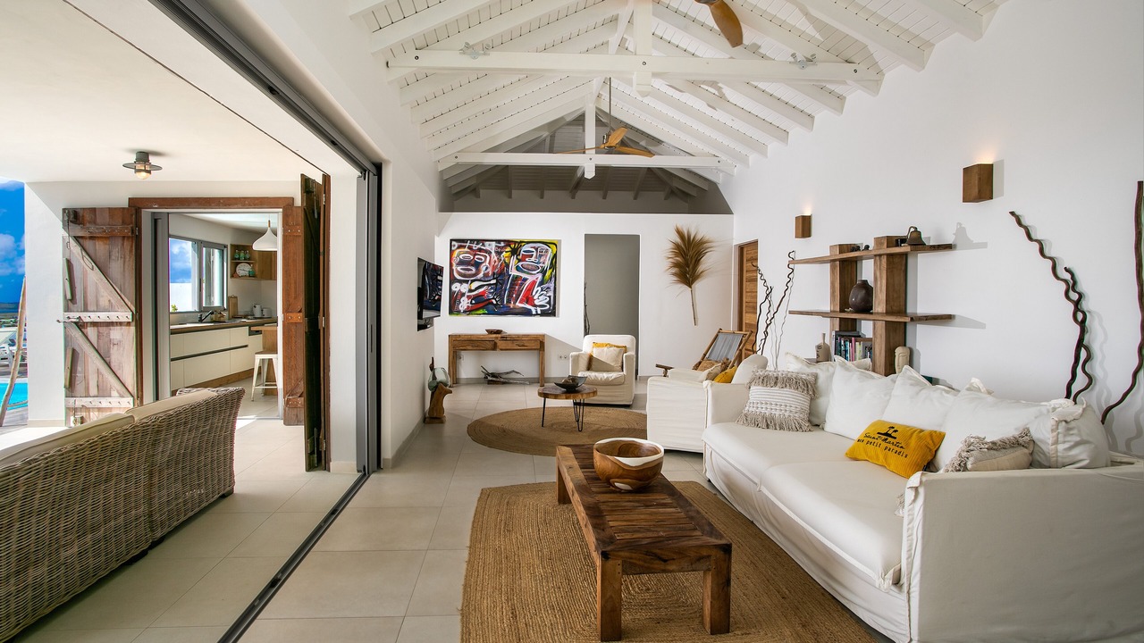 Photo of Livingroom in Cul de Sac