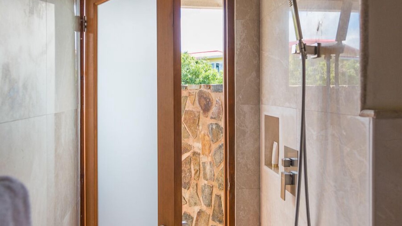 Photo of Bathroom in Little Trunk Bay