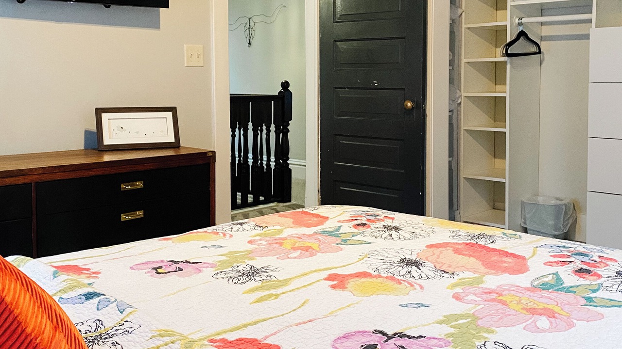 Photo of Bedroom in John Ball Park