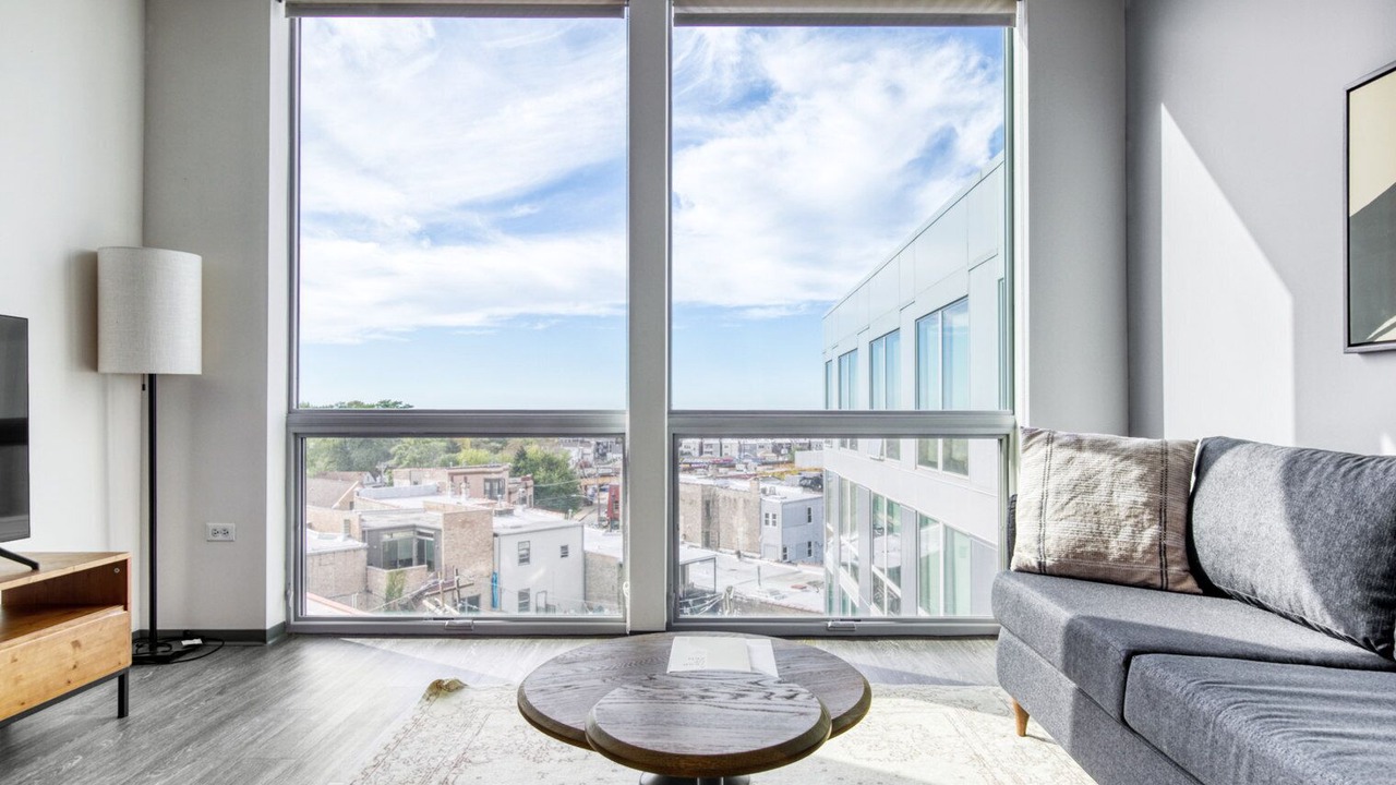 Photo of Livingroom in Logan Square