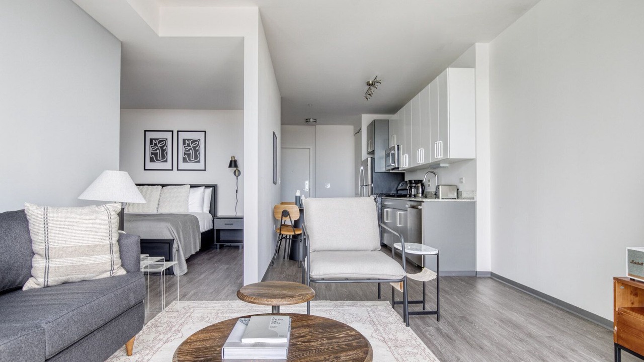 Photo of Livingroom in Logan Square
