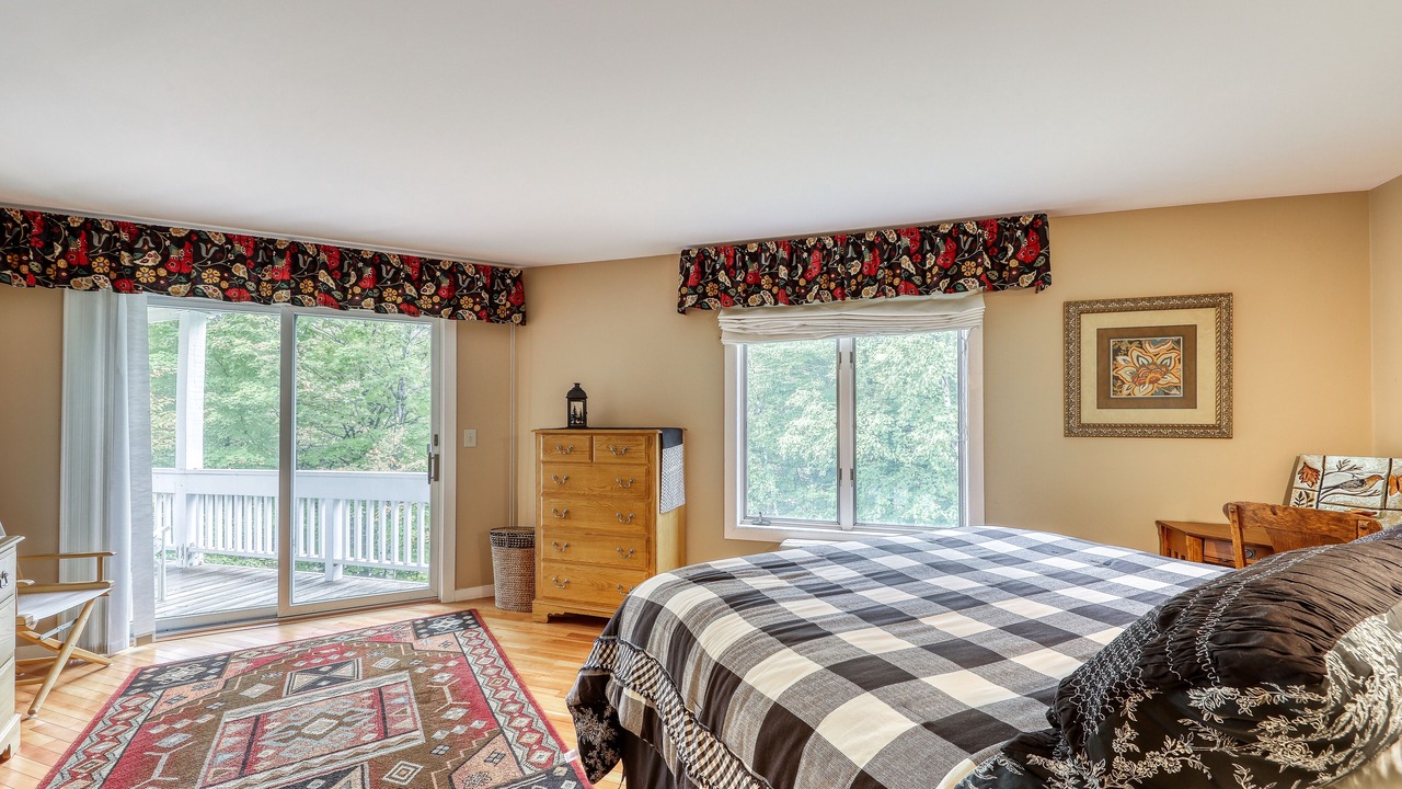 Photo of Bedroom in Warren