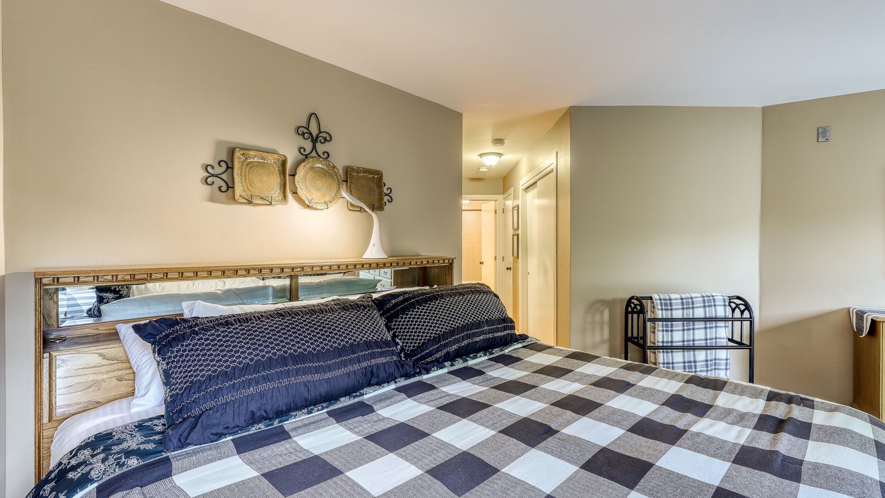 Photo of Bedroom in Warren