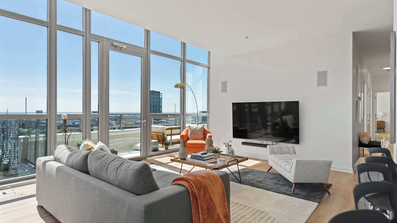 Photo of Livingroom in Downtown Chicago