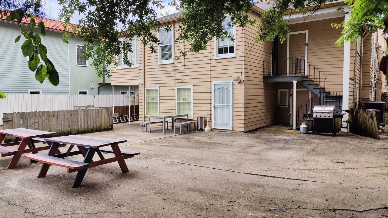 Photo of Outdoor in Mid-City