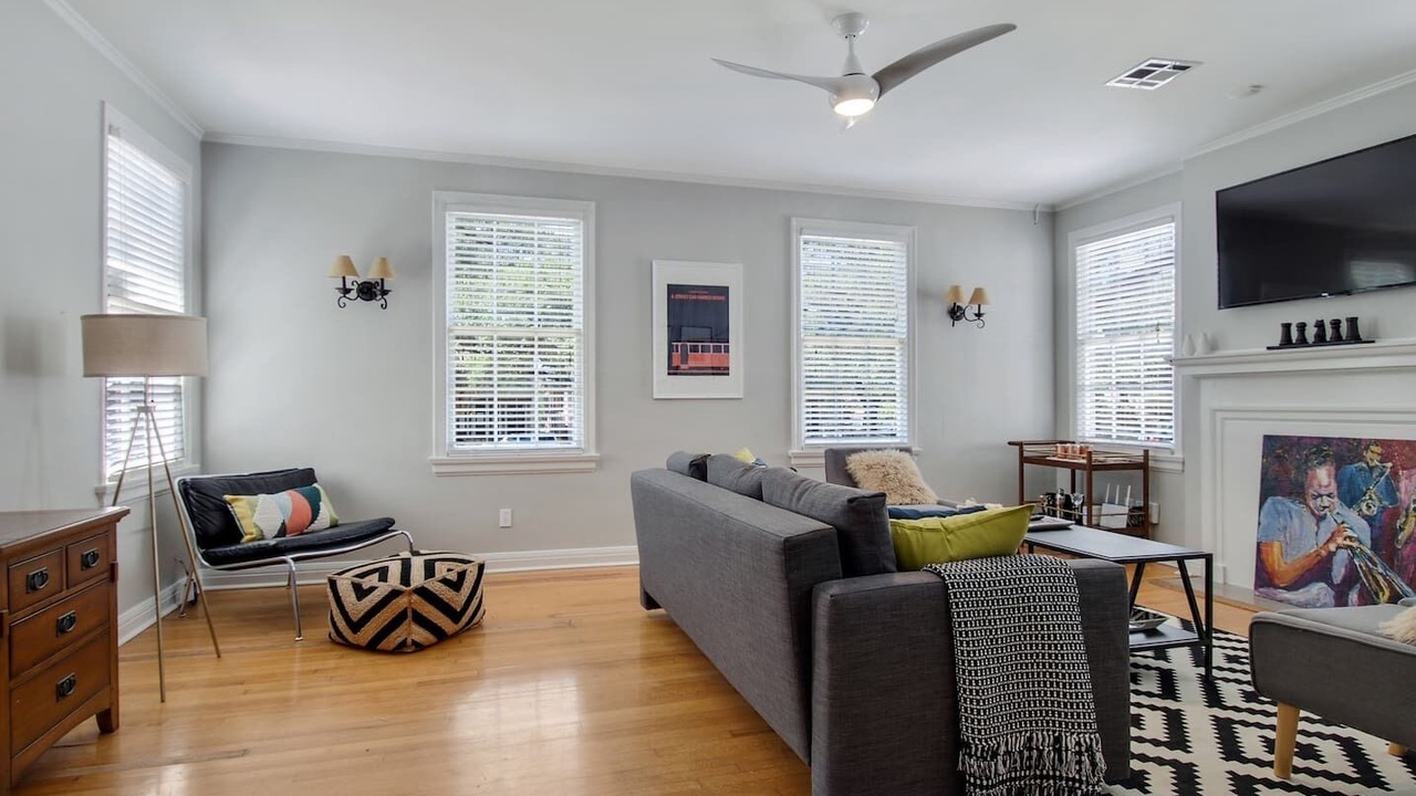 Photo of Bedroom in Mid-City