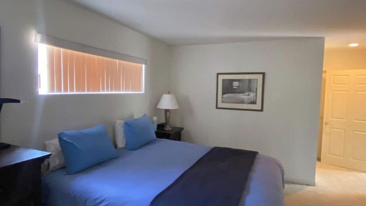 Photo of Bedroom in Mar Vista
