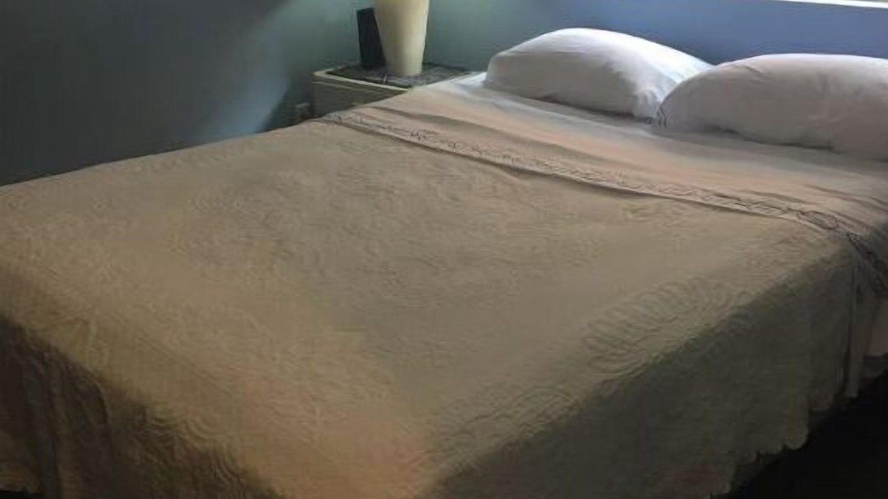Photo of Bedroom in Mar Vista