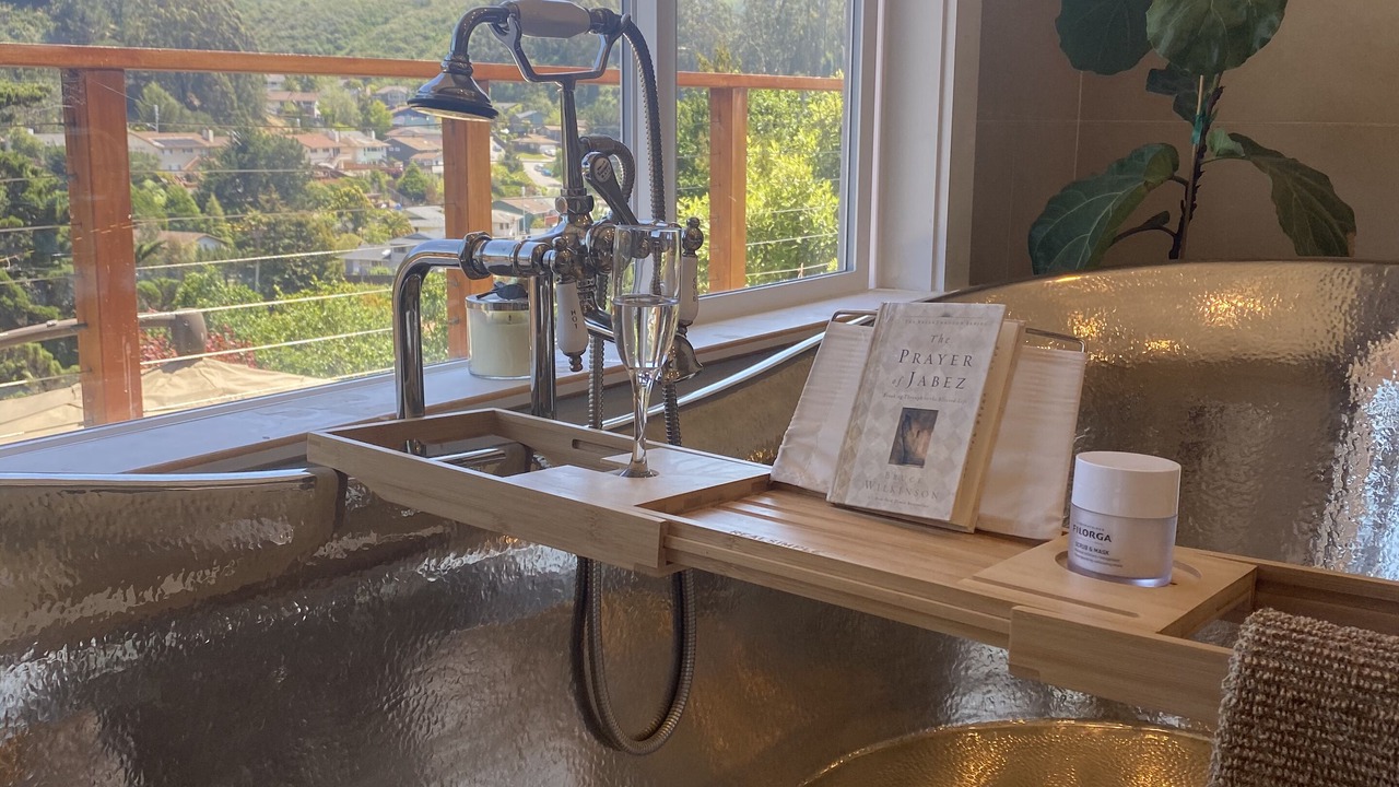 Photo of Bathroom in Park Pacifica