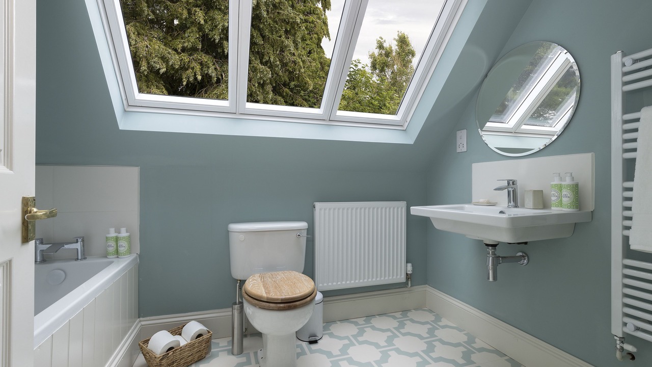 Photo of Bathroom in Chedworth