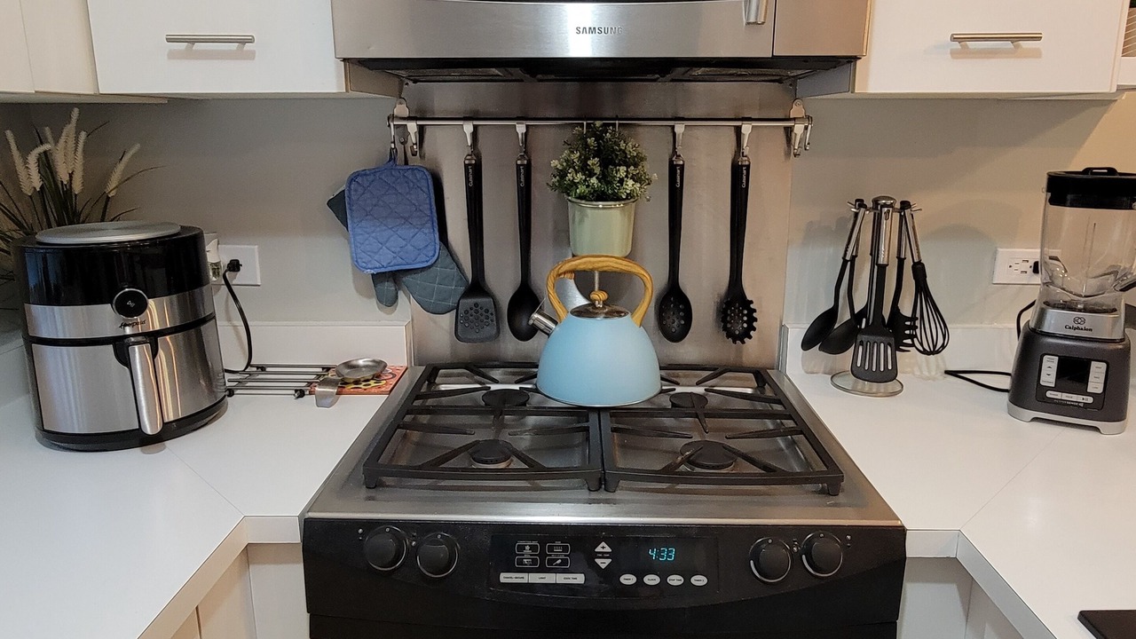 Photo of Kitchen in Ranch Triangle