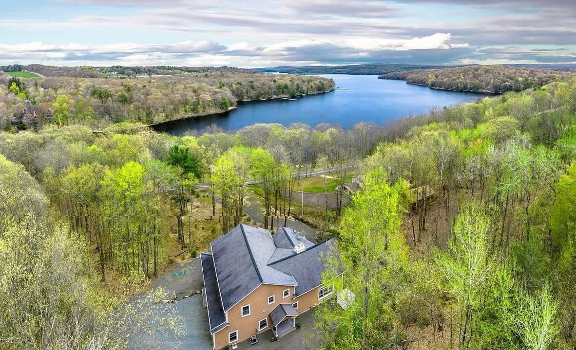 Photo of Outdoor in Lakeville