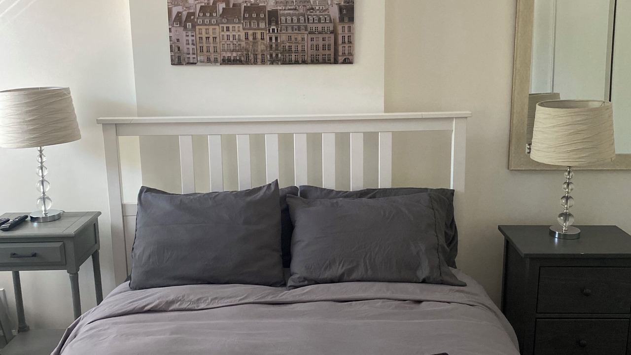 Photo of Bedroom in Lincoln Park