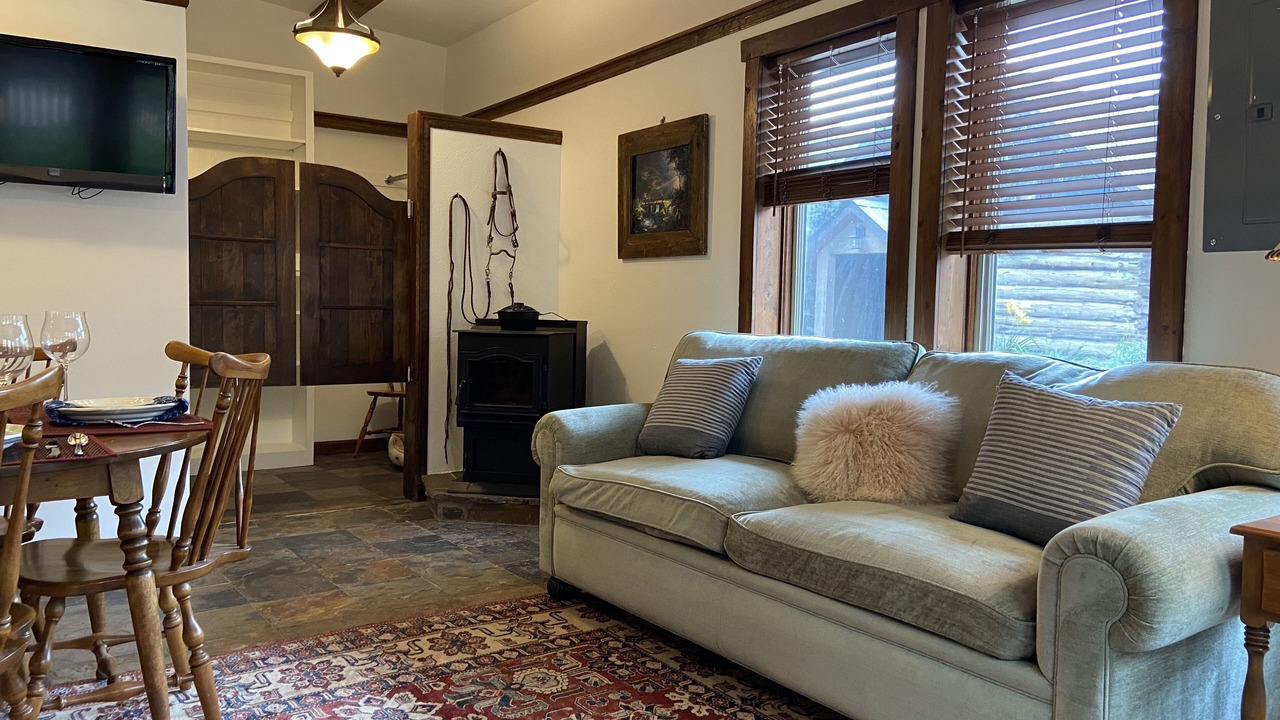 Photo of Livingroom in Basalt