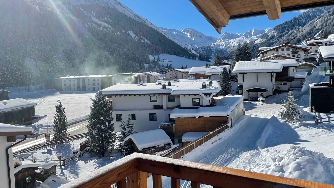 Photo of Outdoor in Juns