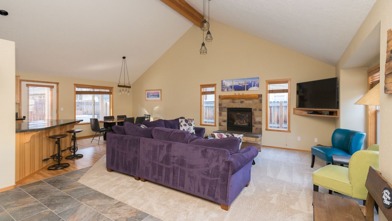 Photo of Livingroom in Southwest Bend