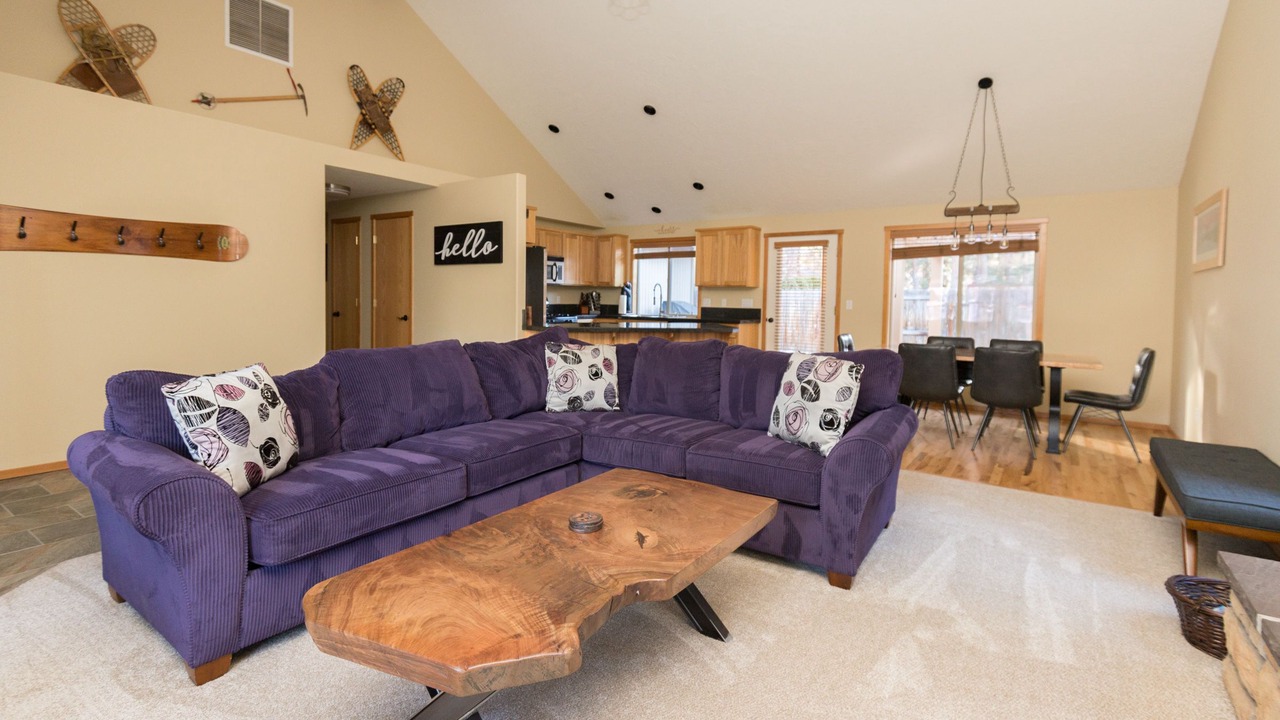Photo of Livingroom in Southwest Bend