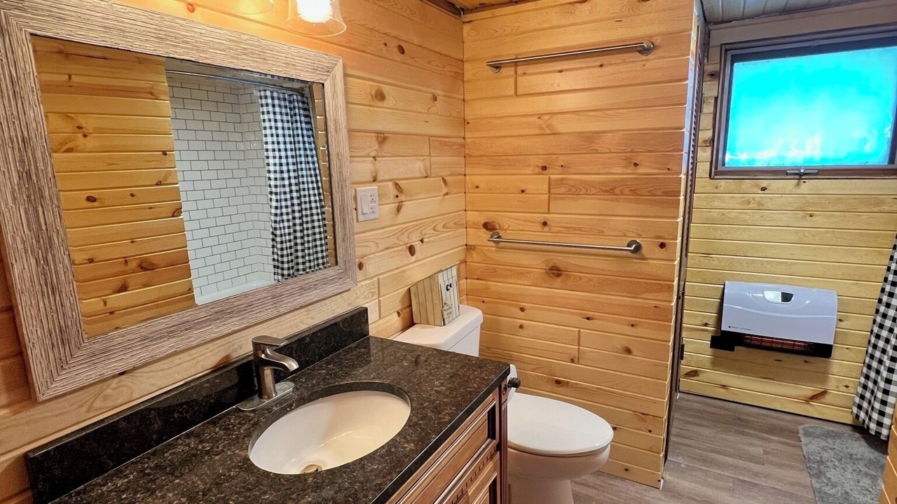 Photo of Bathroom in Land O Lakes