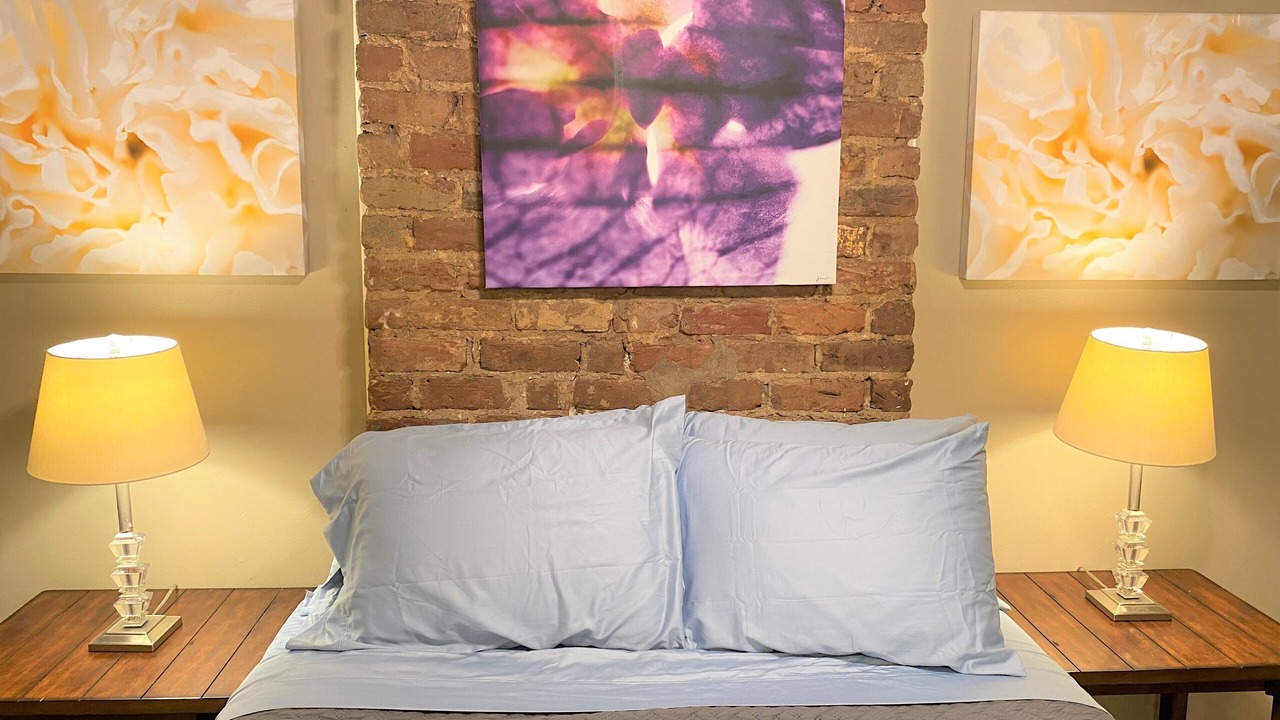 Photo of Bedroom in Mid-City