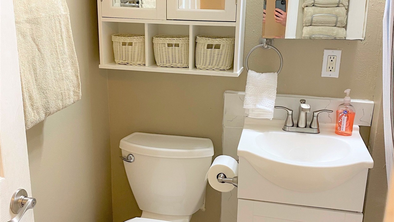 Photo of Bathroom in Mid-City