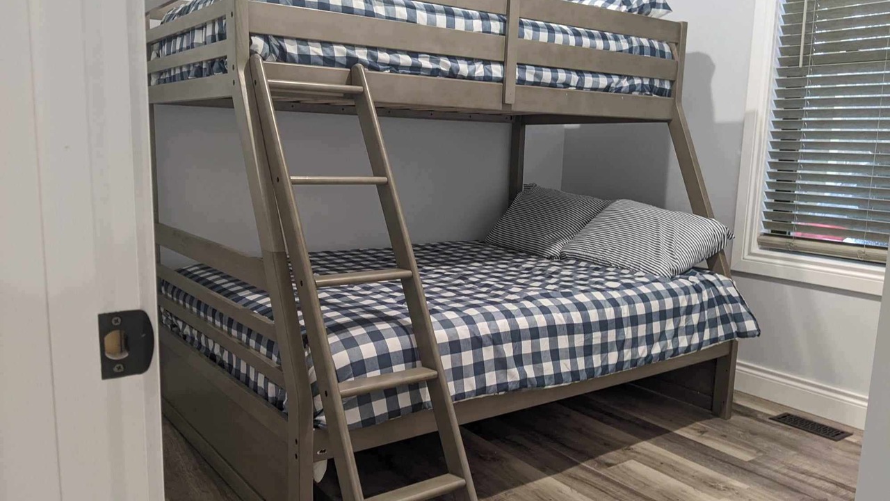 Photo of Bedroom in Brethren