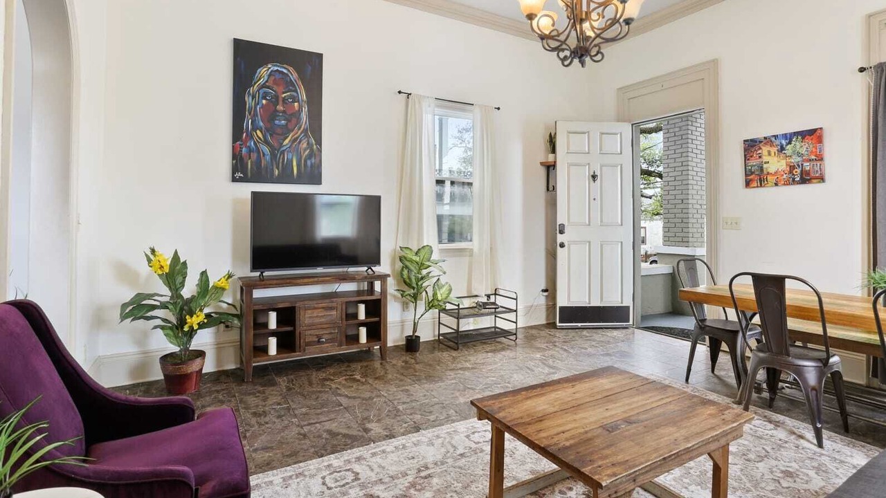 Photo of Livingroom in Faubourg Delassize