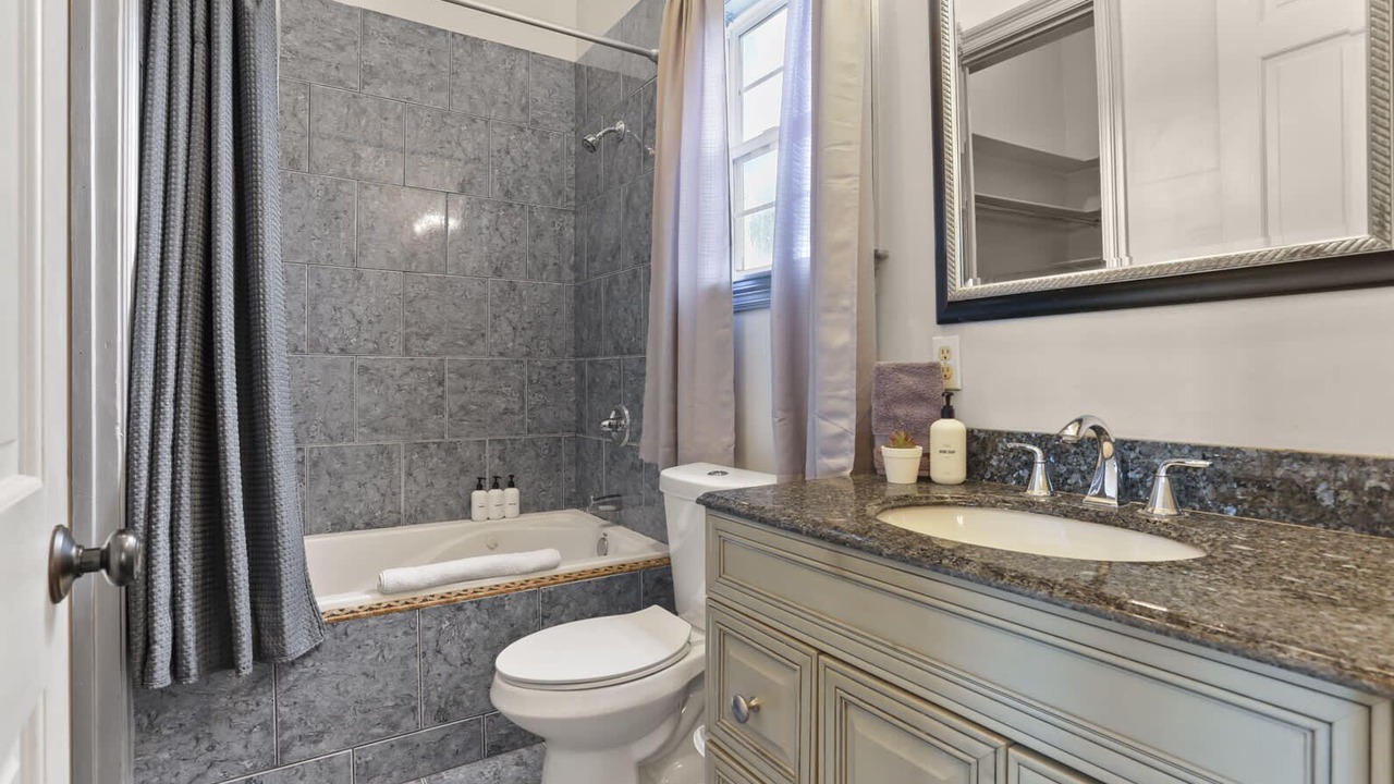 Photo of Bathroom in Faubourg Delassize