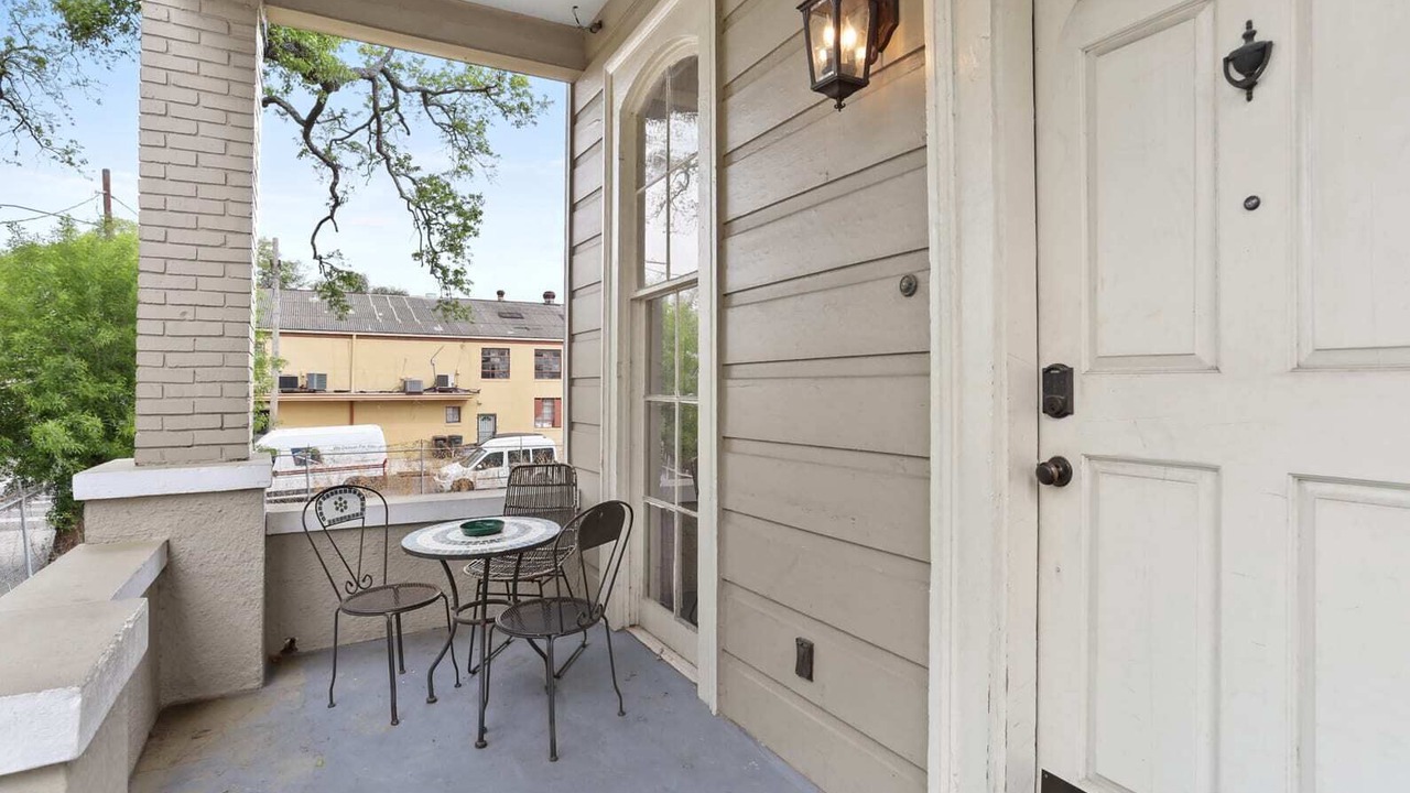 Photo of Outdoor in Faubourg Delassize
