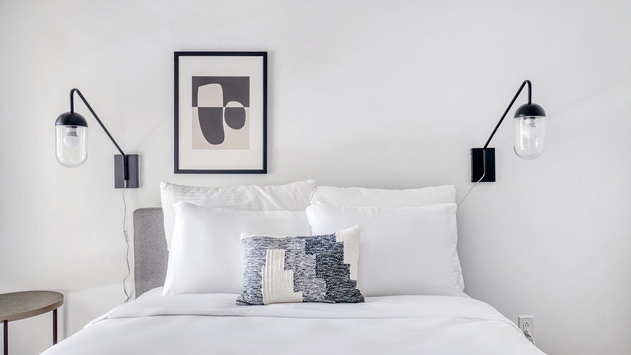 Photo of Bedroom in Sharon Heights