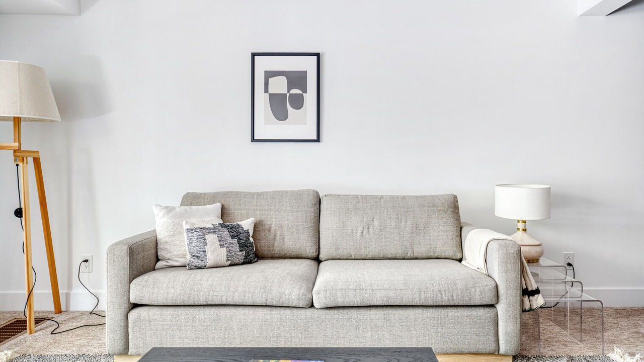 Photo of Livingroom in Sharon Heights