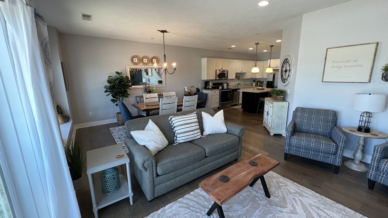 Photo of Livingroom in Spring Lake