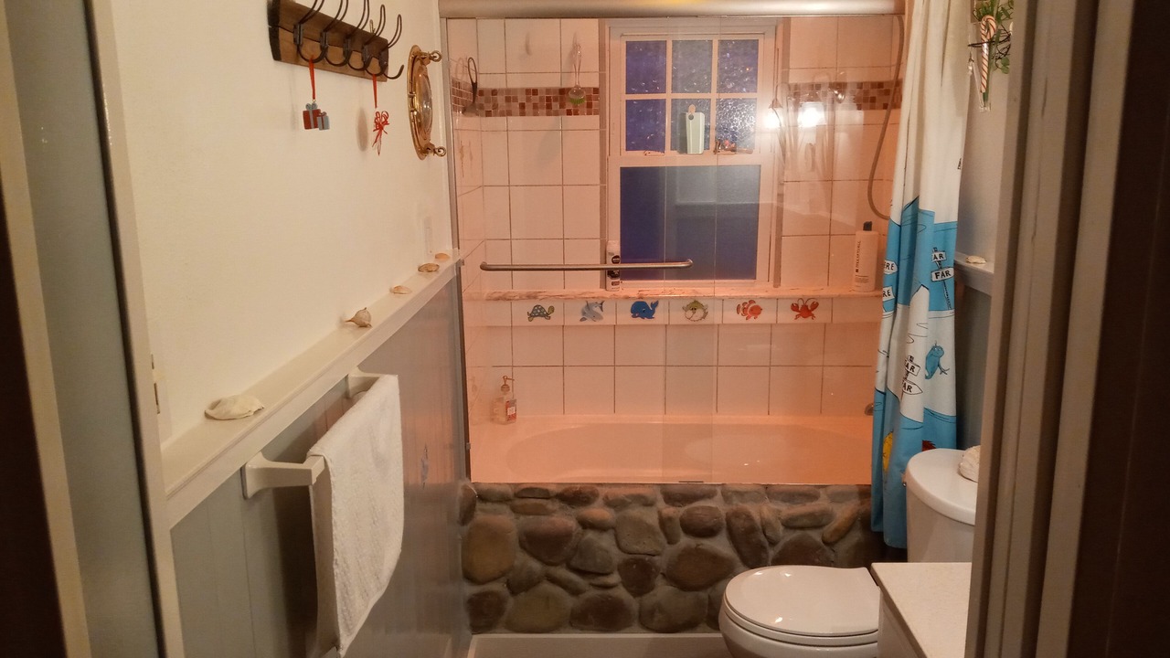 Photo of Bathroom in Niantic