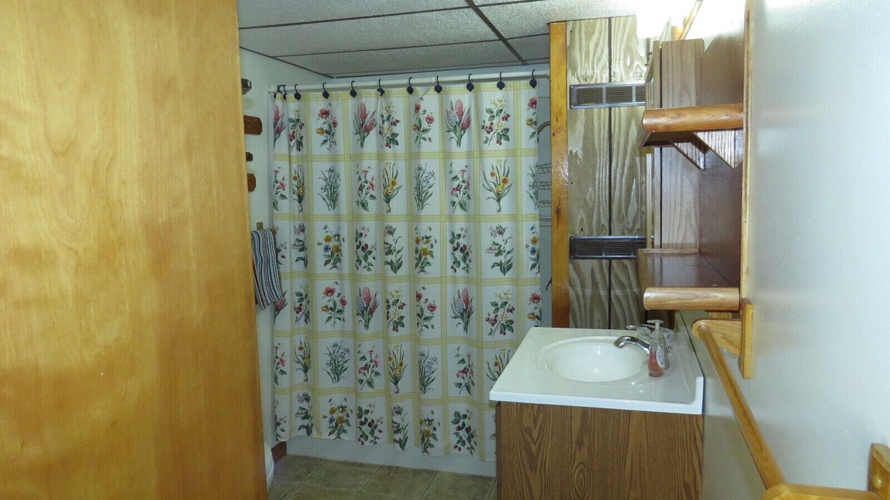 Photo of Bathroom in Watersmeet