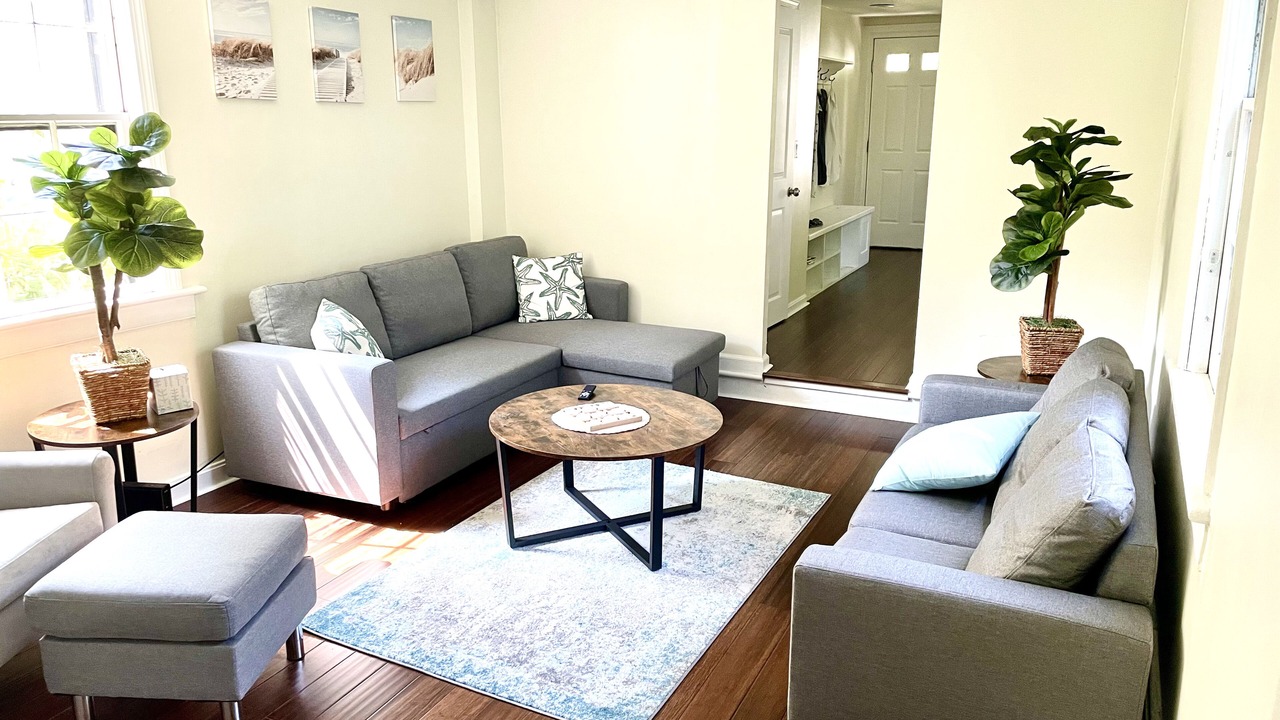 Photo of Livingroom in Stonington
