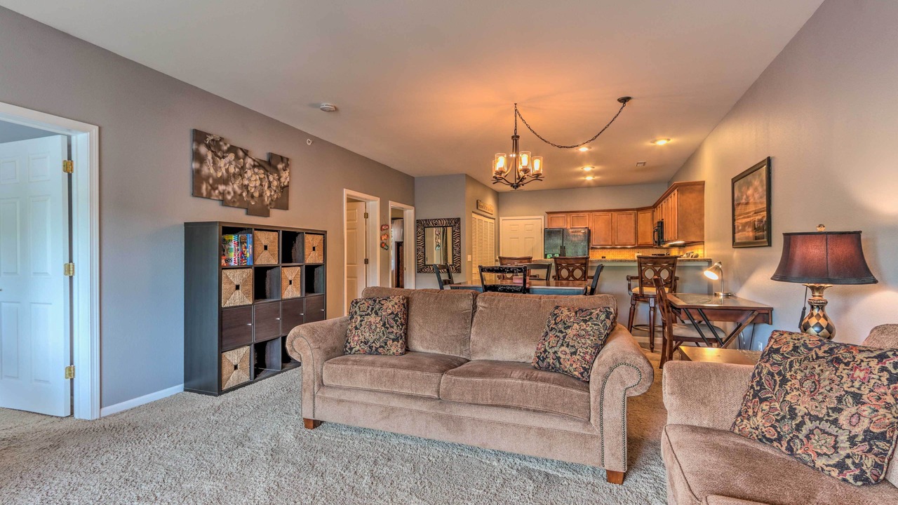 Photo of Livingroom in Camdenton