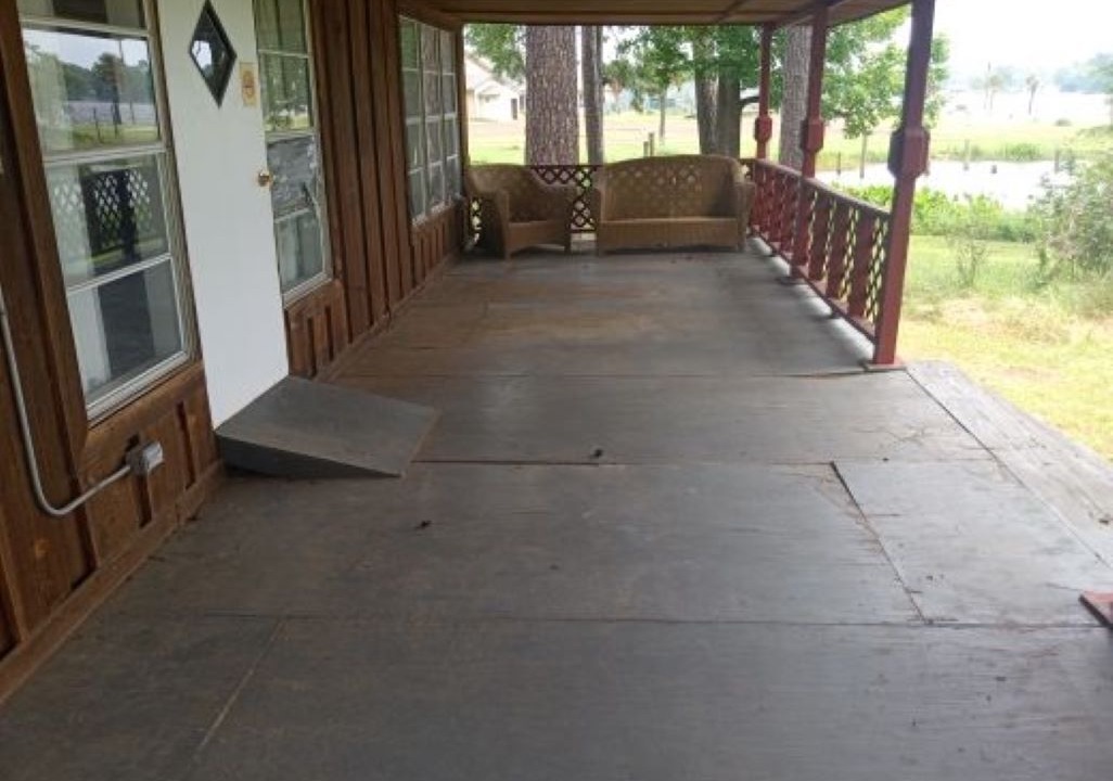 Photo of Patio Balcony in Negreet