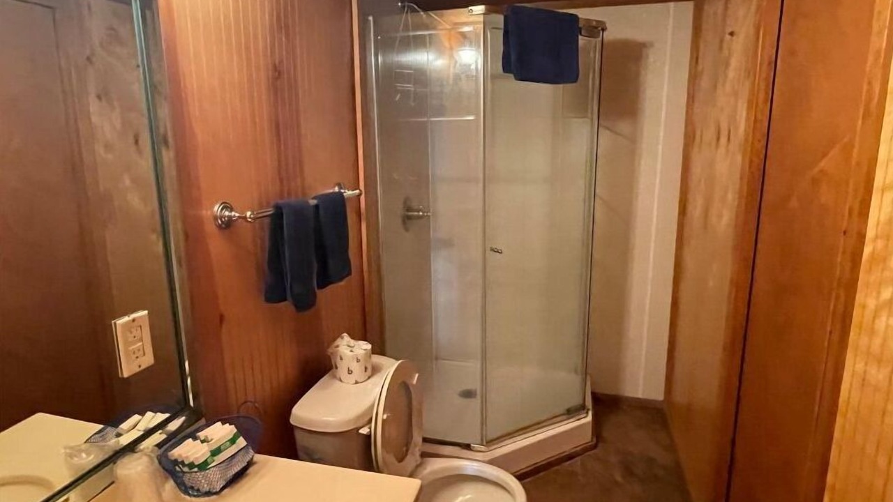 Photo of Bathroom in Negreet