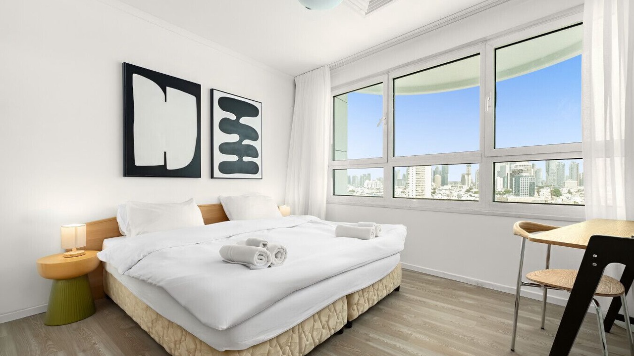 Photo of Bedroom in Tel Aviv Promenade