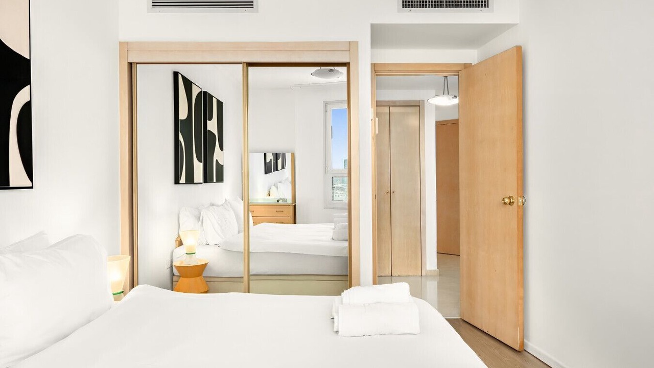 Photo of Bedroom in Tel Aviv Promenade