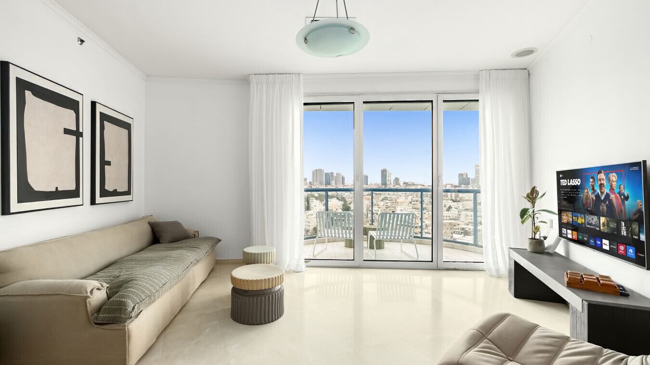 Photo of Livingroom in Tel Aviv Promenade