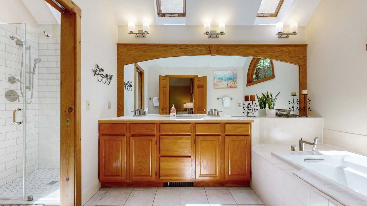 Photo of Bathroom in Londonderry