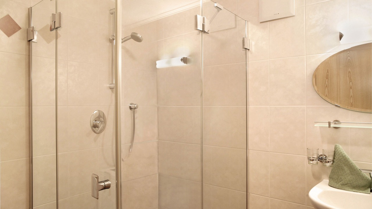 Photo of Bathroom in See