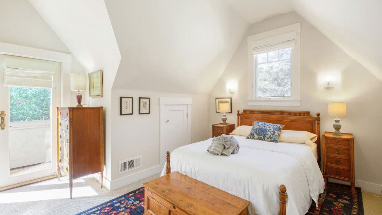 Photo of Bedroom in Crescent Park