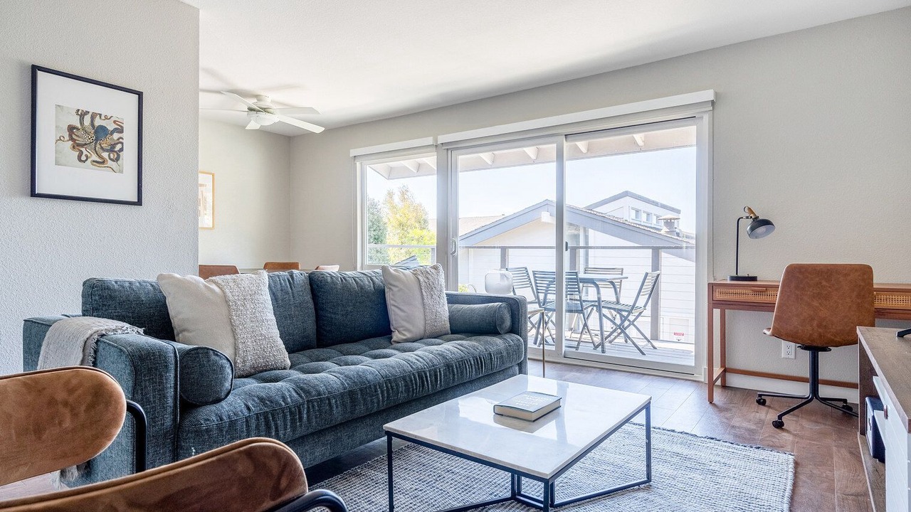Photo of Livingroom in Foster City
