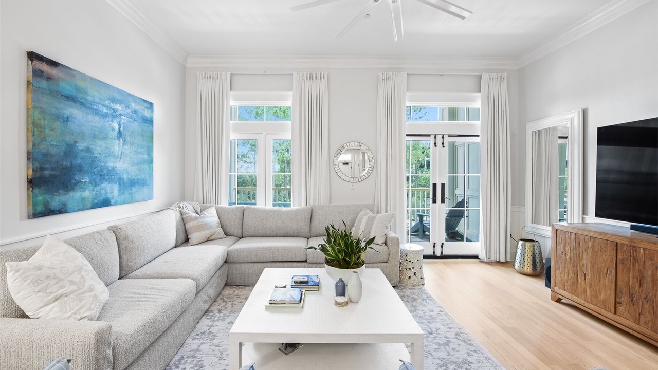 Photo of Livingroom in Beach District